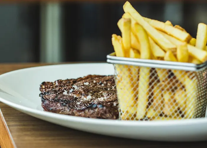 Clayton Hotel, Manchester Airport Hale 